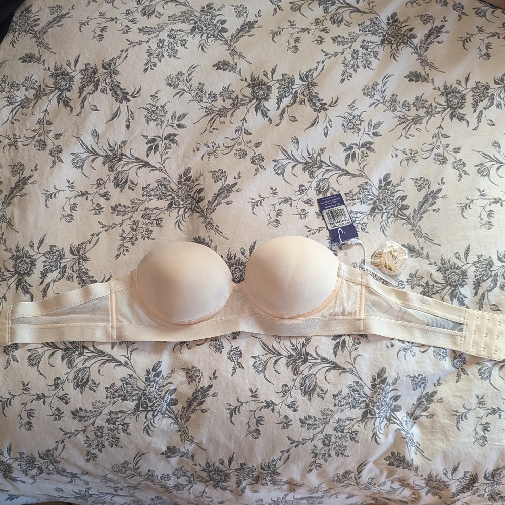 NWT Pepper Bra 32B